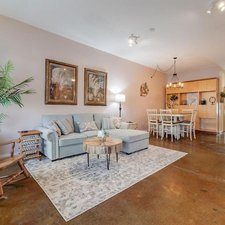 Southern Charmer-Historic District Downtown-Front Porch-Walk Score 90!!-Private Parking-1 Minute To Forsyth Park Savannah Ngoại thất bức ảnh