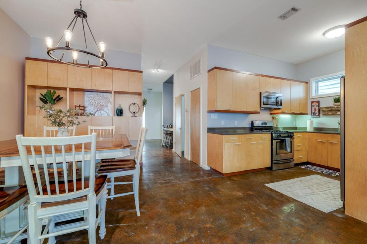 Southern Charmer-Historic District Downtown-Front Porch-Walk Score 90!!-Private Parking-1 Minute To Forsyth Park Savannah Ngoại thất bức ảnh