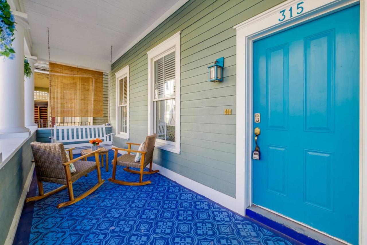 Southern Charmer-Historic District Downtown-Front Porch-Walk Score 90!!-Private Parking-1 Minute To Forsyth Park Savannah Ngoại thất bức ảnh
