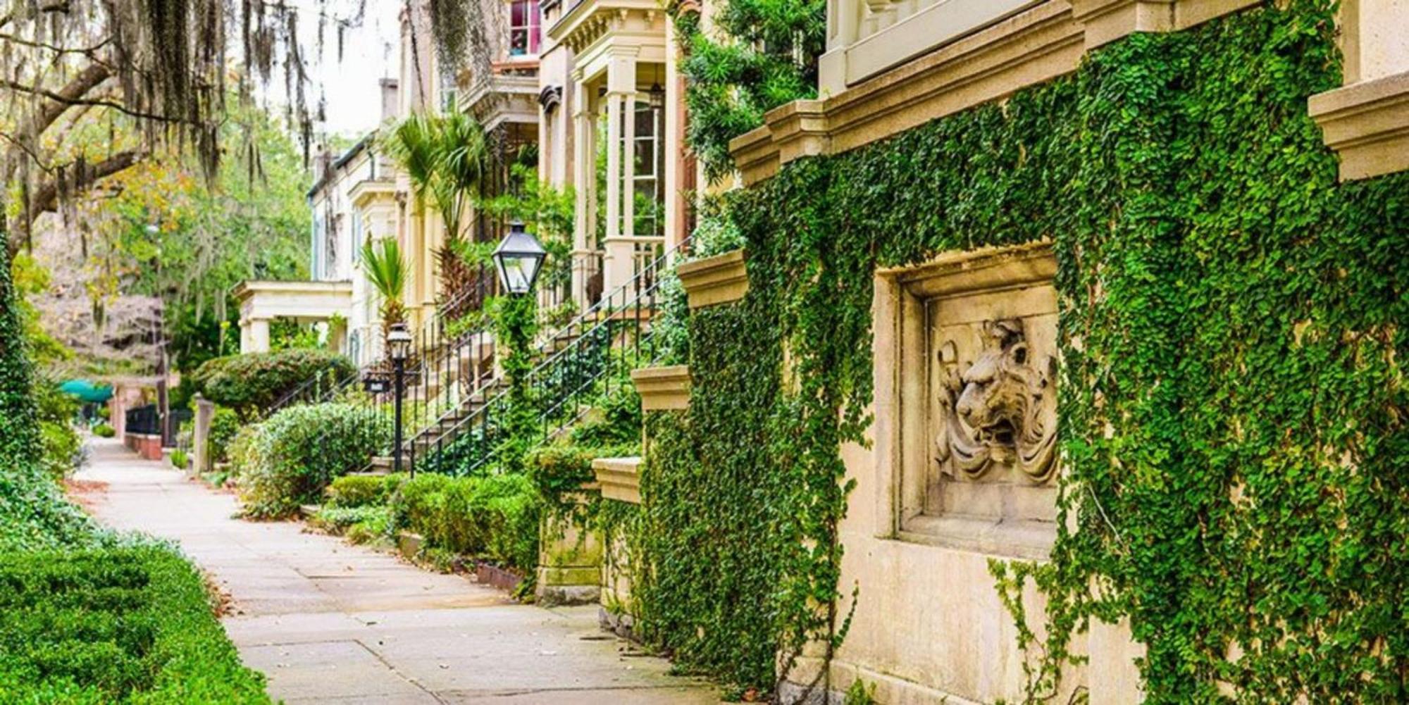 Southern Charmer-Historic District Downtown-Front Porch-Walk Score 90!!-Private Parking-1 Minute To Forsyth Park Savannah Ngoại thất bức ảnh