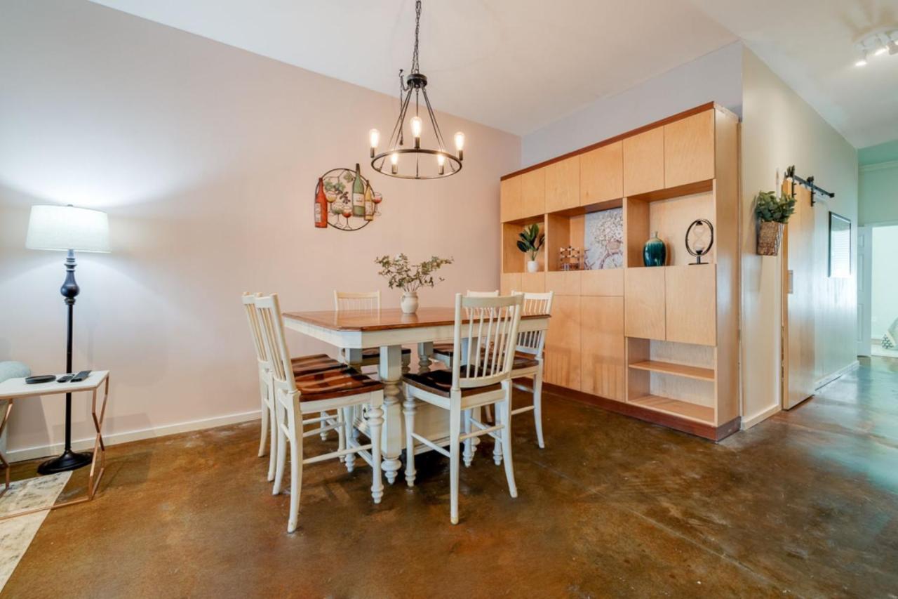 Southern Charmer-Historic District Downtown-Front Porch-Walk Score 90!!-Private Parking-1 Minute To Forsyth Park Savannah Ngoại thất bức ảnh